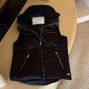Calvin Klein Women's Black Quilted Vest Hooded